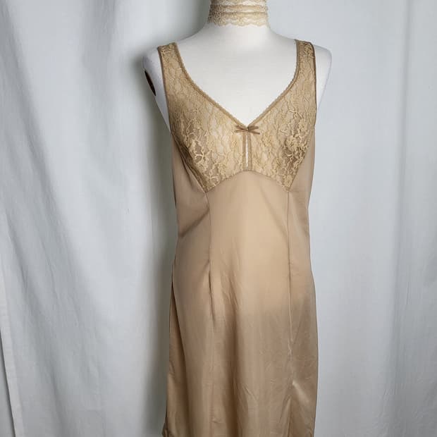 빈티지 노스탤지어 클래식 레이스 롱 슬립