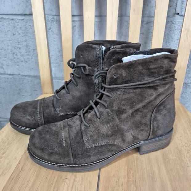 Clarks 클락스 세무가죽워커