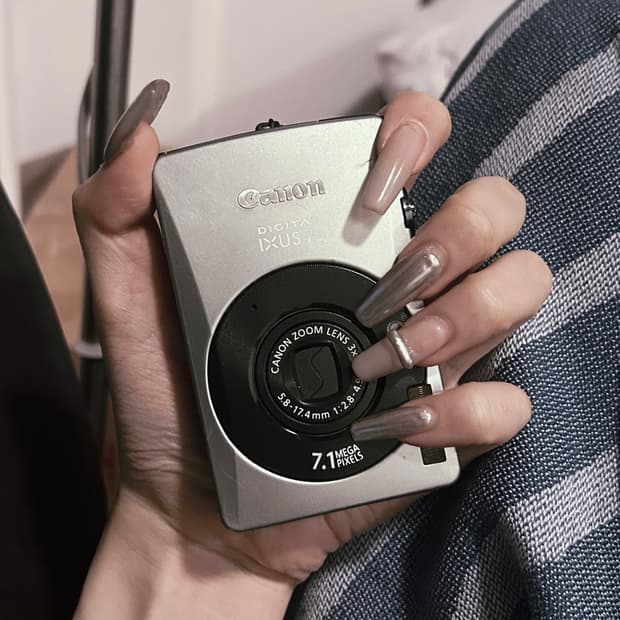 유우시, 강민경 디카📷 캐논 익서스 75(canon ixus 75)