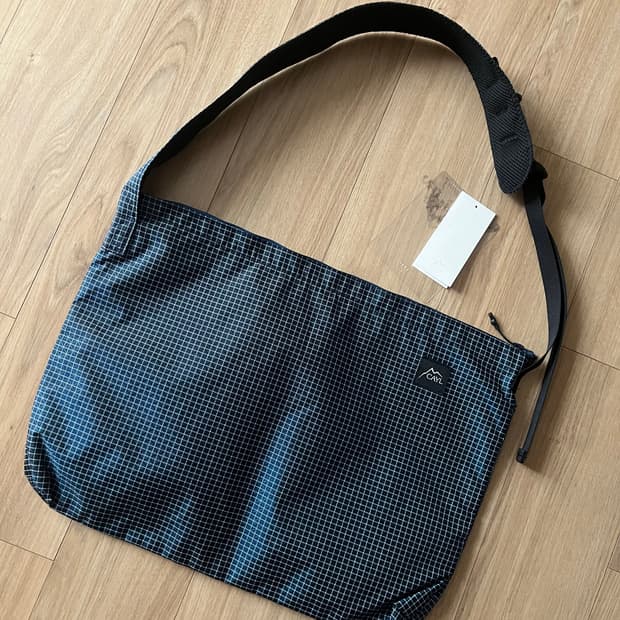 cayl 케일 그리드 숄더백 크로스백 새상품