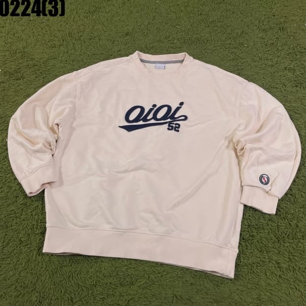 오아이오아이 맨투맨