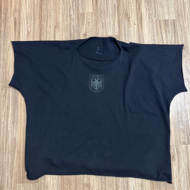 이지 벌쳐스 박스티 2사이즈