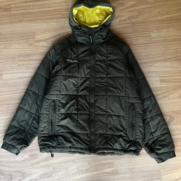 컬럼비아 경량패딩