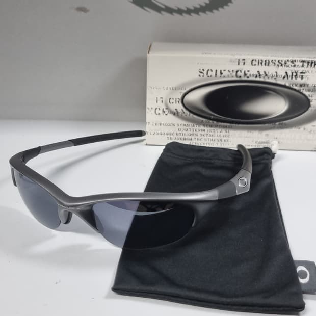 오클리 하프자켓 1.0 다크그레이 새상품 박스풀