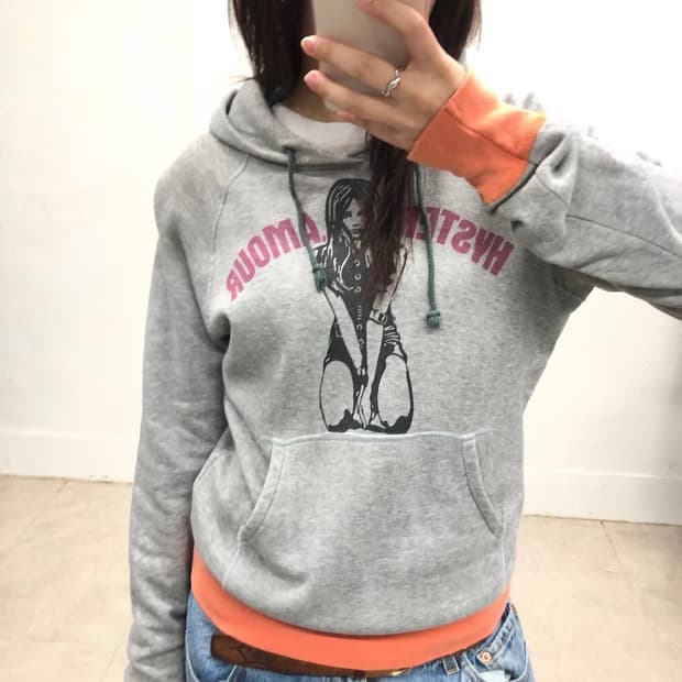 히스테릭 글래머 후드티