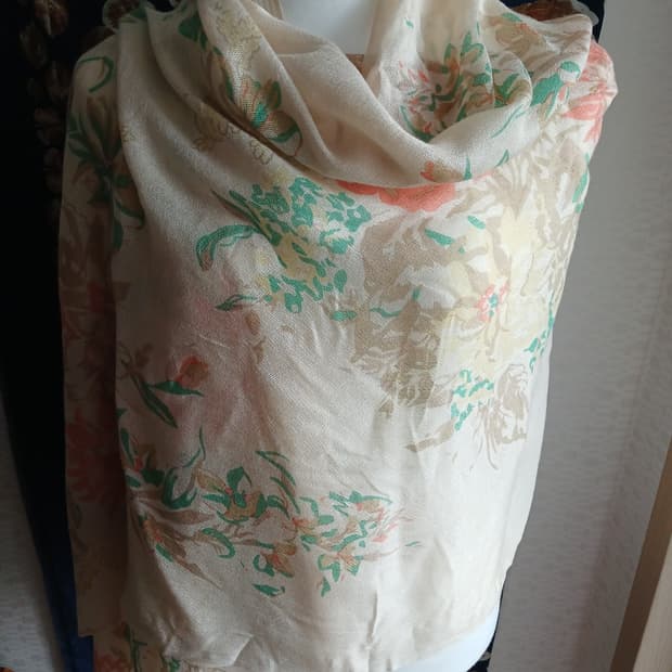 Natural Beauty basic  스카프