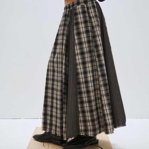 플리즈프로젝트 오버 체크 맥시스커트 블랙