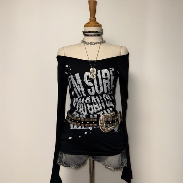 레터링 블랙 와투케 롱슬리브