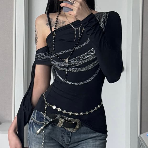 ༒ Chain Print French Off Shoulder Top
