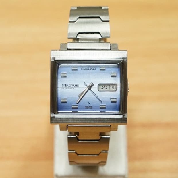 70s 세이코 5 엑터스 ss 6106-5440 사각프레임 오토매틱 시계