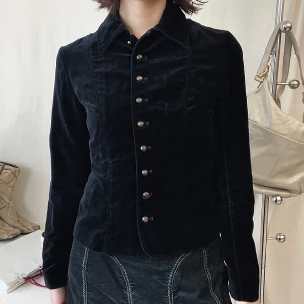 빈티지 감성 검정 벨벳 셔츠 