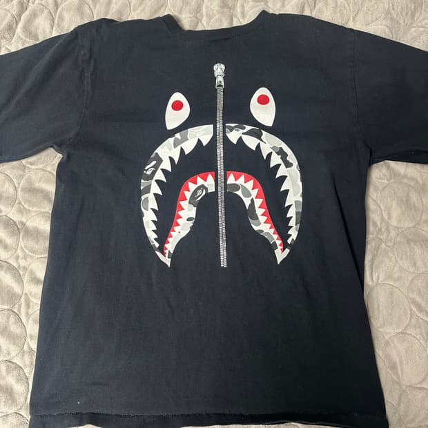 BAPE 베이프 샤크 블랙 반팔