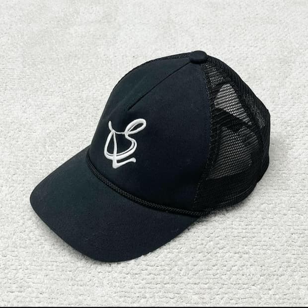 Sulvam 설밤 20aw 블랙 트러커 캡