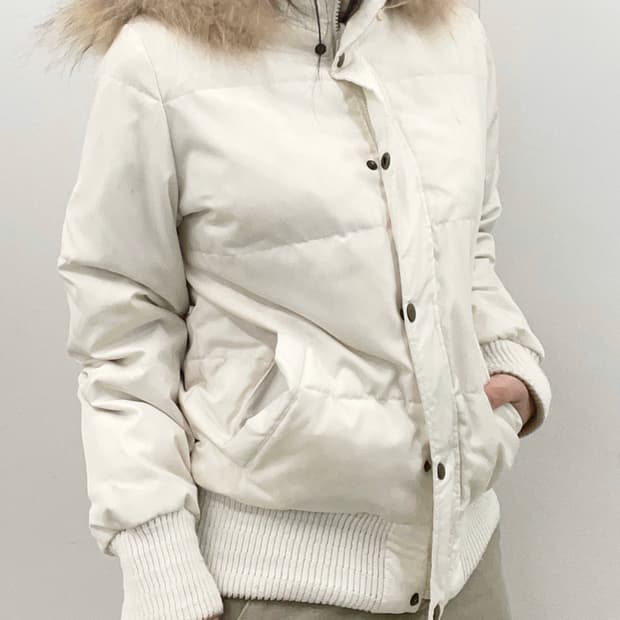 White hoodie fur padding jacket