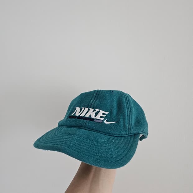 올드 나이키 캡
