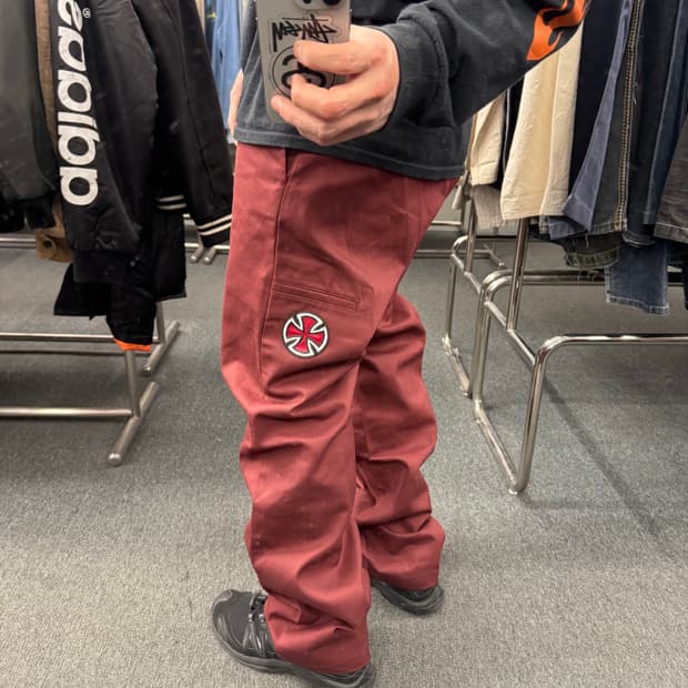 34)디키즈X인디펜던트 버건디 치노팬츠