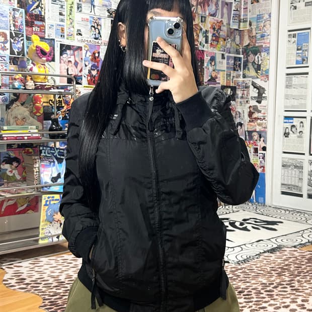 에스크 Y2K 하이넥 블랙 후드 바람막이 자켓