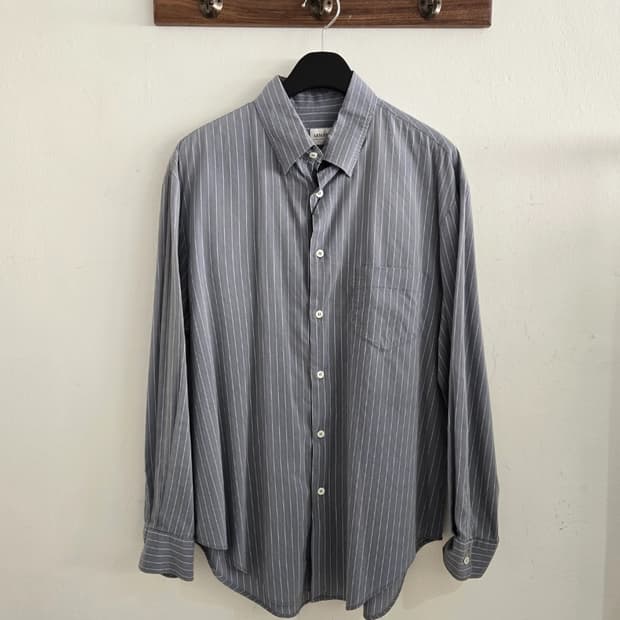 알마니 꼴레지오니 니트