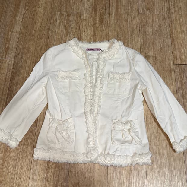 son jung wan 프릴 자켓