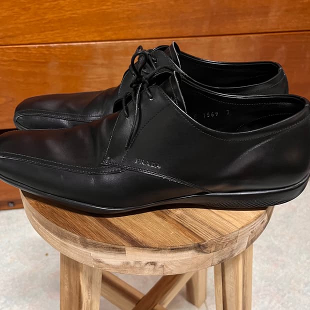 uk7)prada sports derby