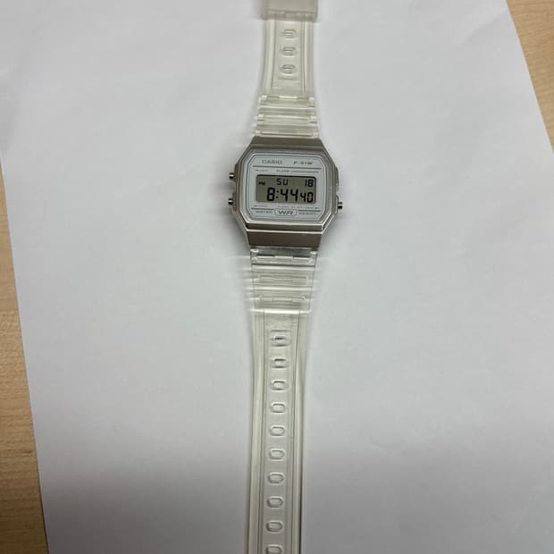 카시오 F-91w 투명