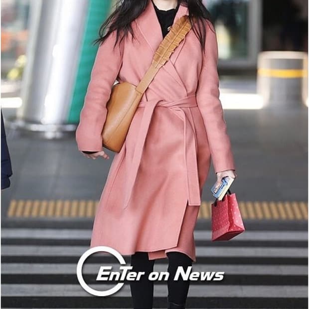 럭키슈에뜨x쿠론 콜라보 버킷백