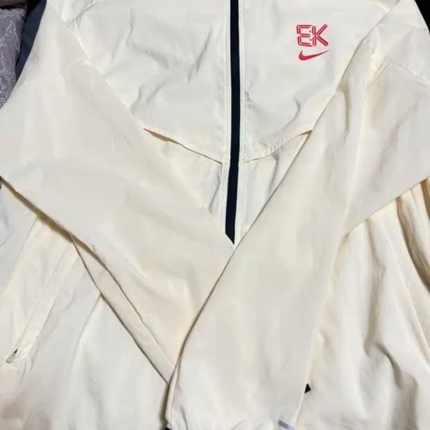 나이키 킵초게 바람막이