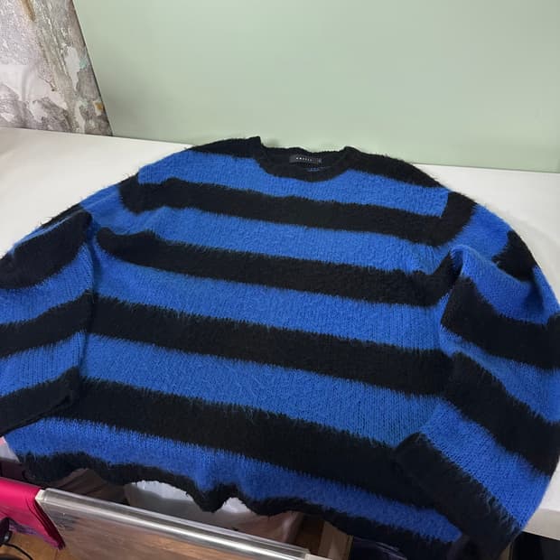 L 바스틱 파검 루즈핏 단가라 보카시니트