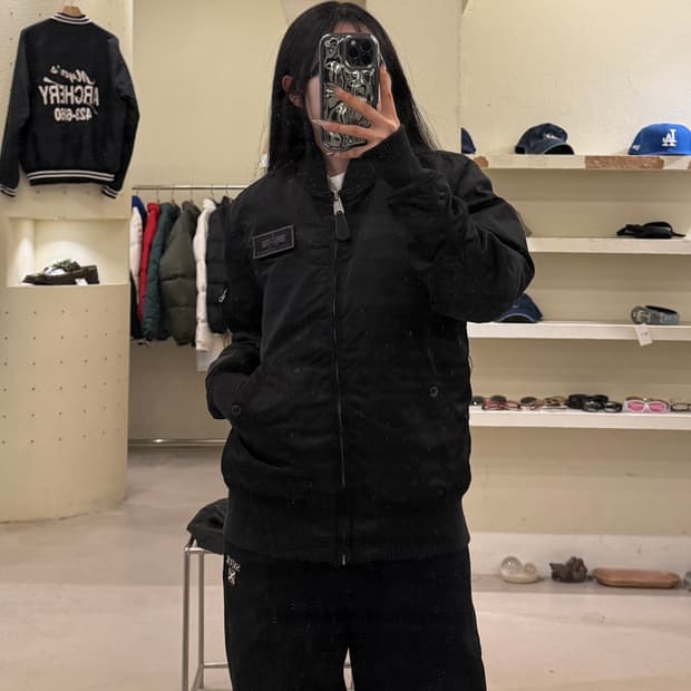 알파 인더스트리 MA-1 항공 점퍼 U1025