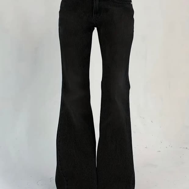 [새상품 xs] 여성 핑크 버튼 부츠컷 블랙 데님 팬츠