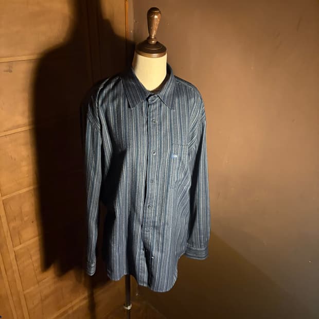 Northface blue slub stripe shirt
