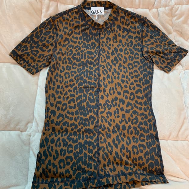 Ganni 레오파드 반팔 티셔츠 32