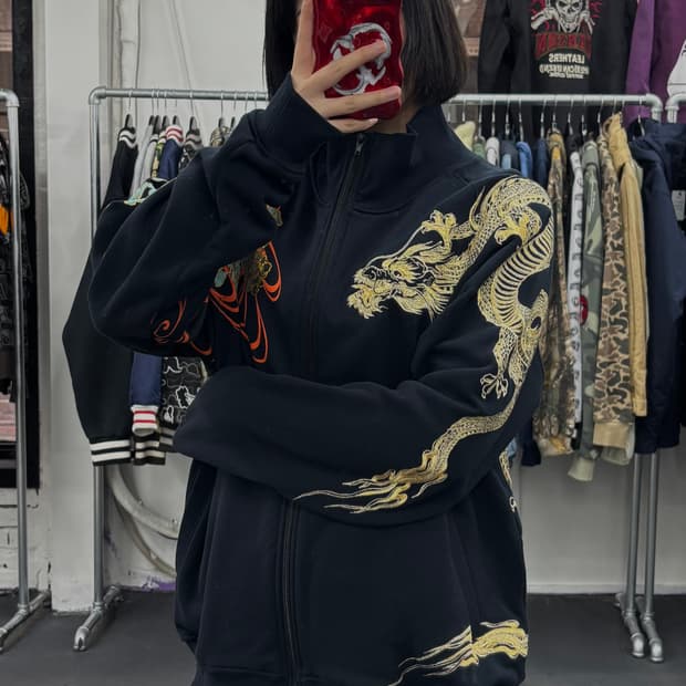 카라쿠리 타마시 오리엔탈 드래곤 집업