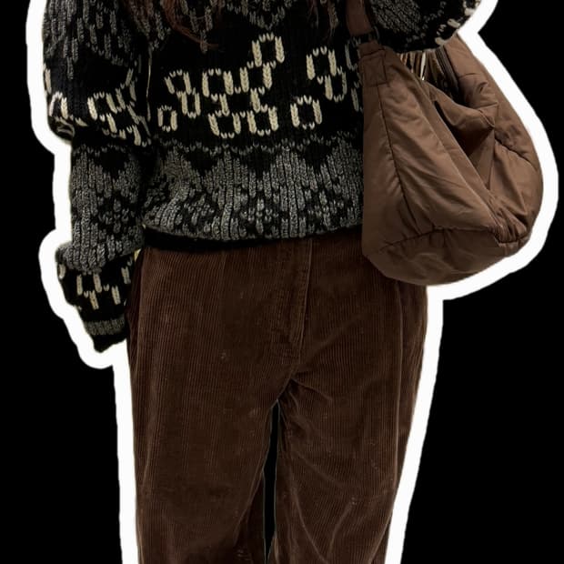 Japan 초코브라운 패딩 크로스백