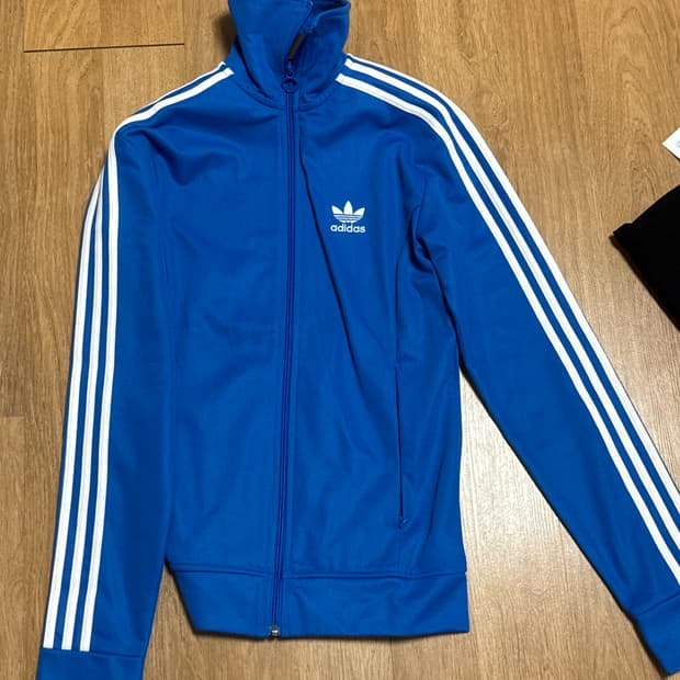 아디다스 파란색 져지