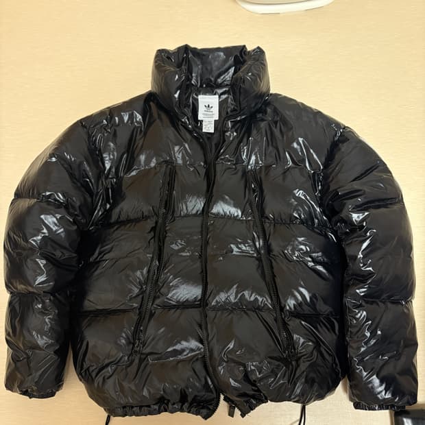 아디다스 프라임그린 유광 숏패딩 M~L