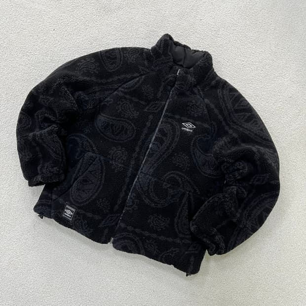 85 엄브로 리버시플 플리스 패딩 0325M