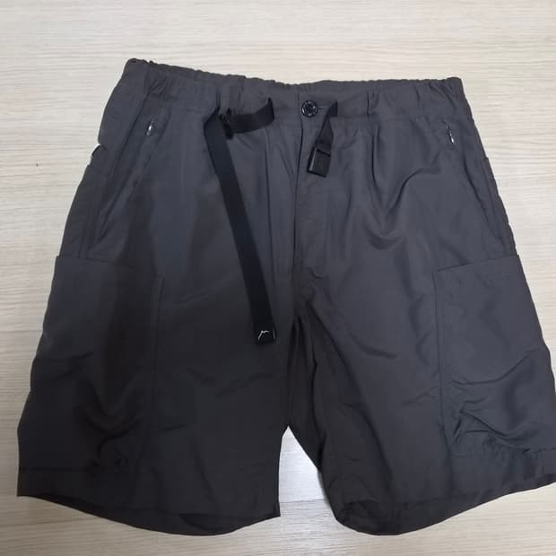 케일 멀티포켓 쇼츠 그레이 컬러