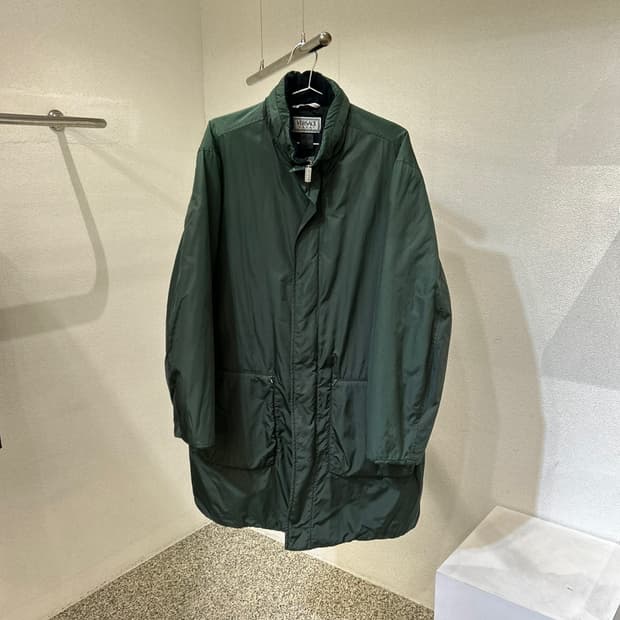 베르사체 바람막이 코트