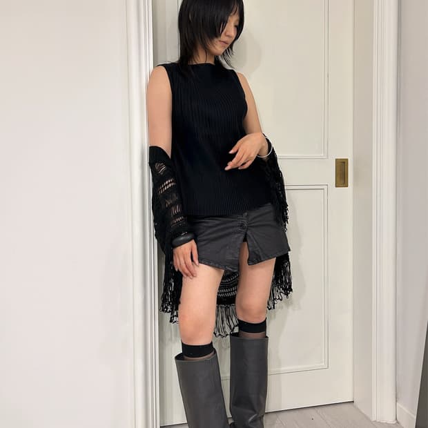 Dark Navy Pleats Sleeveless / 빈티지 플리츠 나시