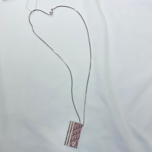 디올목걸이