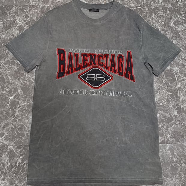 발렌시아가 스타일 워싱 반팔 티셔츠 L
