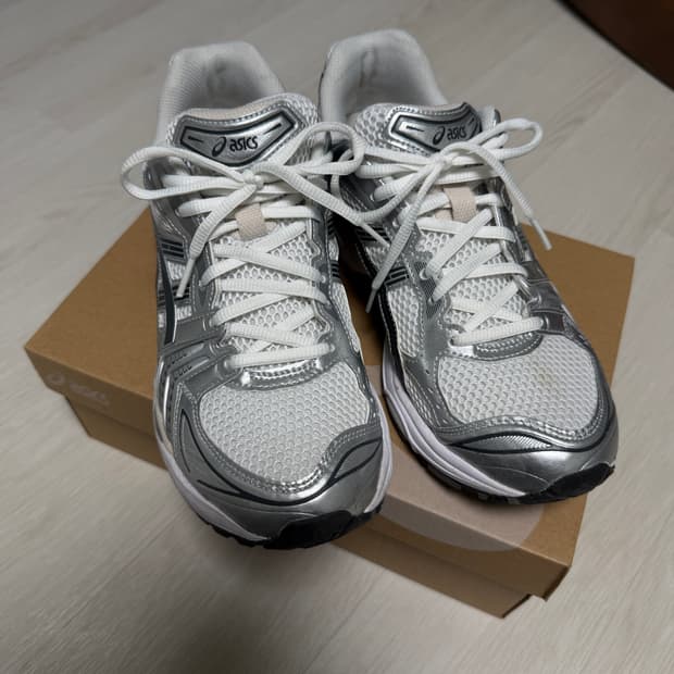 아식스 젤카야노14 화이트:그래파이트 그레이