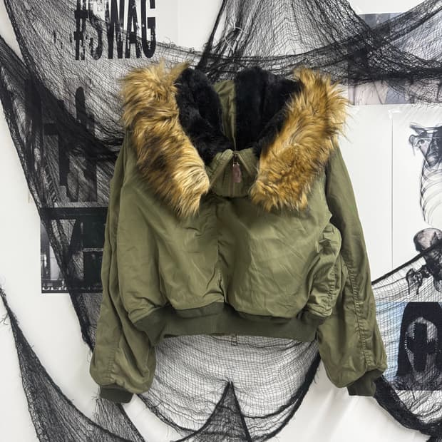 Fur bomber khaki jacket