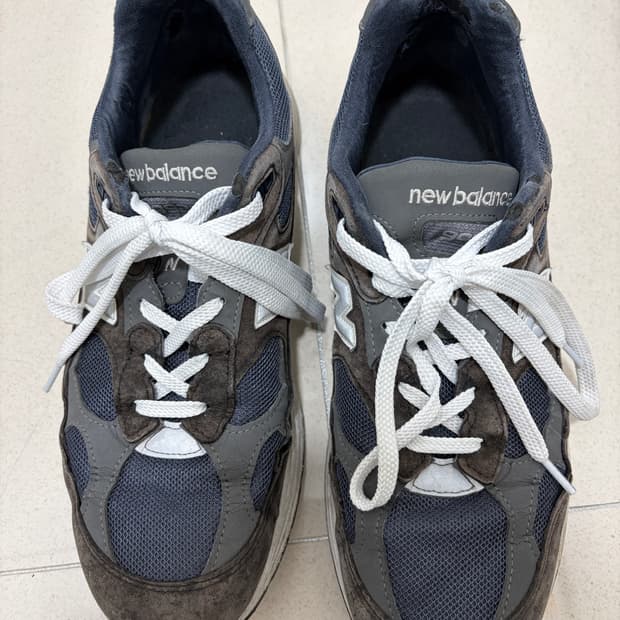 뉴발란스 992 네이비 290