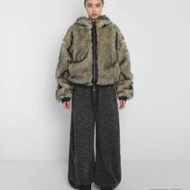 샌드릭 reversible fur leather jumper yellow