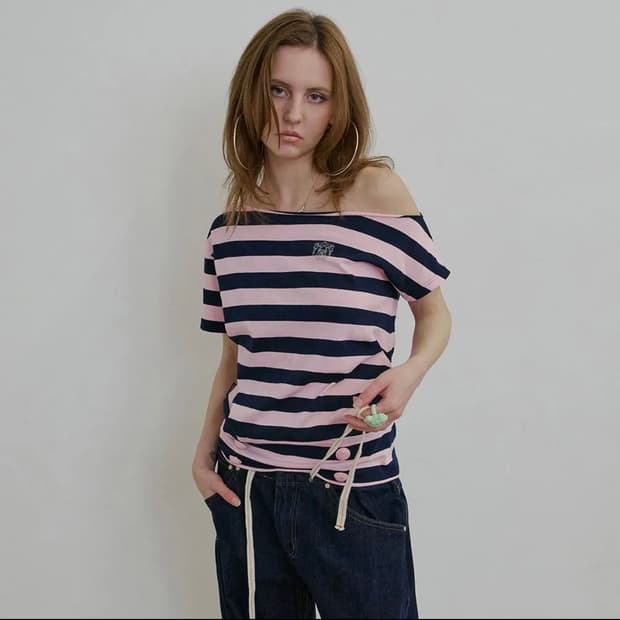 Sculptor Button Stripe Tee pink