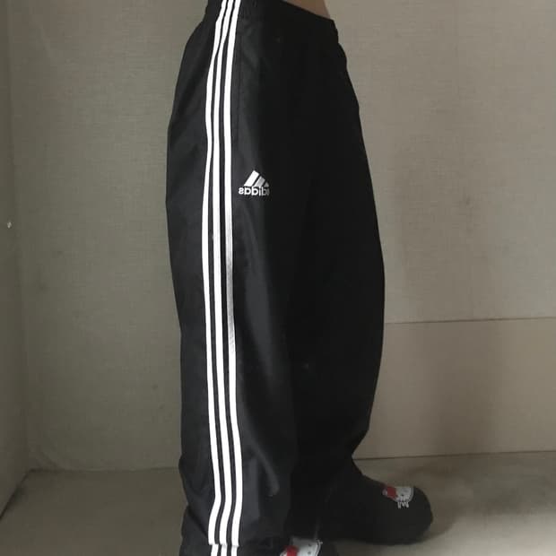 아디다스 90s 와이드핏 트레이닝 팬츠