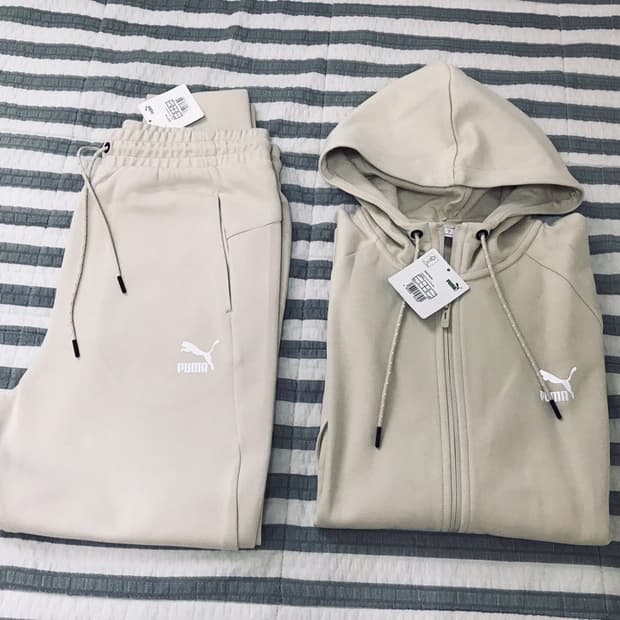 (새상품) 퓨마 테크팩 셋업 오트밀 크림 집업후드 스웻셔츠 반바지 105