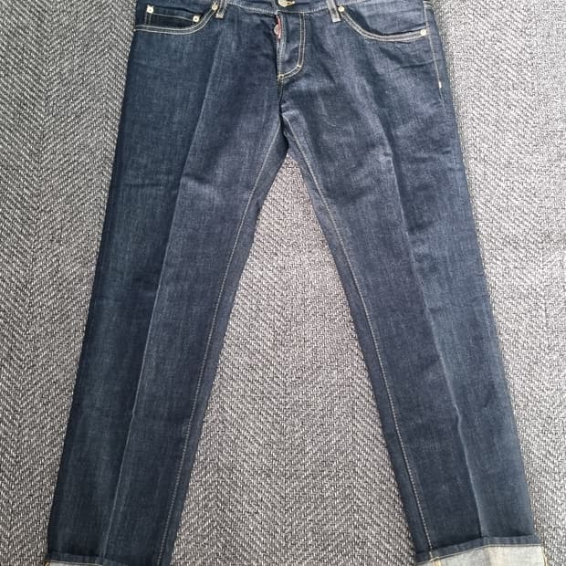 Dsquared² — 이탈리아산 슬림핏 셀비지 데님